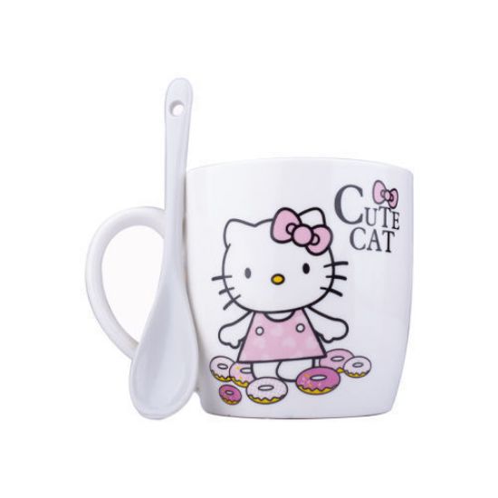 ماگ و قاشق کیتی و پیراشکی